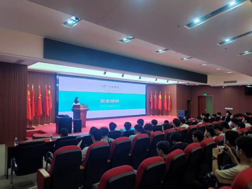 3e63aae28bdf14b42e3683dd46eb31d